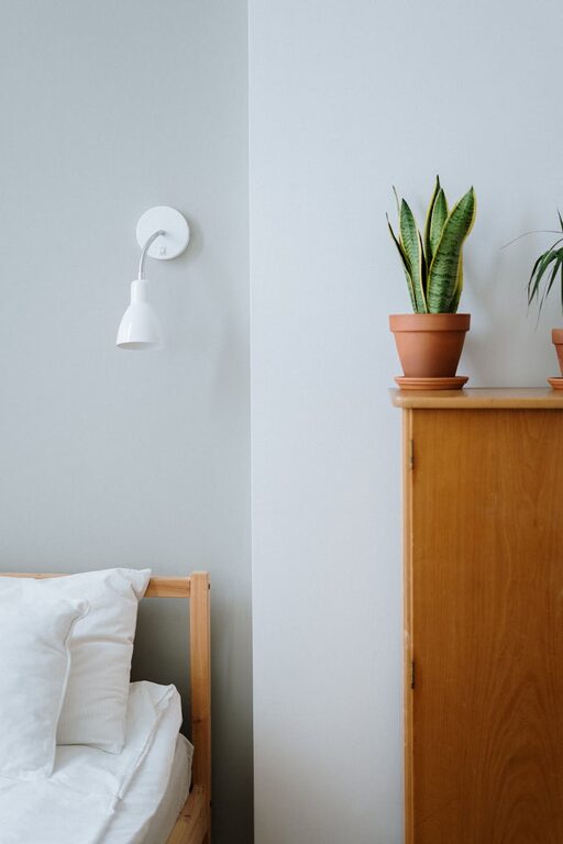 How to Refresh Your Bedroom on a Budget: Easy Tips and Ideas
